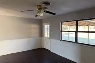 217 Ross Ave, Denison, TX 75020 - Photo 8