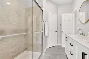 6410 Running Creek Dr, Arlington, TX 76001 - Photo 18