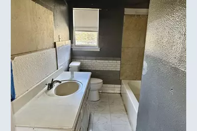 408 Simmons Drive, Hurst, TX 76053 - Photo 12