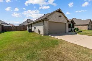 209 Rees Ave, Godley, TX 76044 - Photo 24