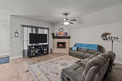 209 Rees Avenue, Godley, TX 76044 - Photo 2