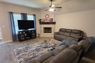 209 Rees Ave, Godley, TX 76044 - Photo 4