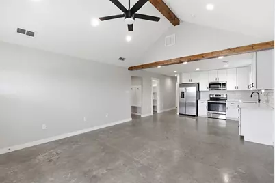 2314 Creekview Drive, Granbury, TX 76048 - Photo 2