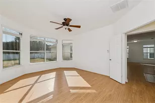 10110 Lakeview Dr, Providence Village, TX 76227 - Photo 16