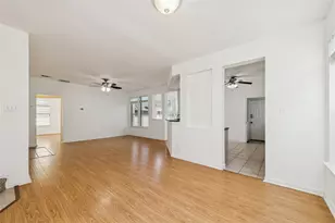 10110 Lakeview Dr, Providence Village, TX 76227 - Photo 4