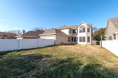 10110 Lakeview Drive, Providence Village, TX 76227 - Photo 32