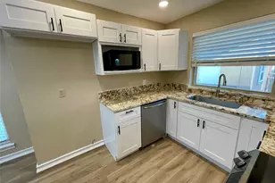 521 Sharp Dr, DeSoto, TX 75115 - Photo 6