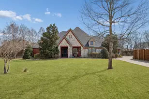 432 Pleasant Run, Murphy, TX 75094 - Photo 1