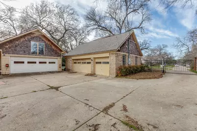 1005 Forest Grove Drive, Dallas, TX 75218 - Photo 22