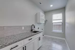 1804 Eastwood Ct, Mansfield, TX 76063 - Photo 8