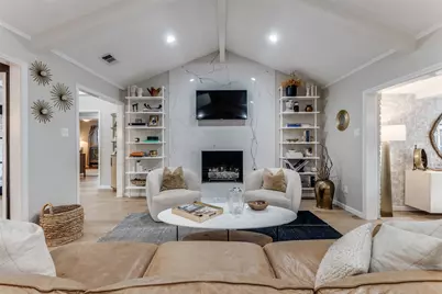 6824 Winterwood Lane, Dallas, TX 75248 - Photo 4