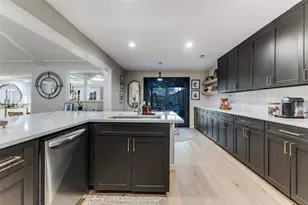 6824 Winterwood Ln, Dallas, TX 75248 - Photo 14