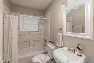 203 E 11th Street, Kaufman, TX 75142 - Photo 24