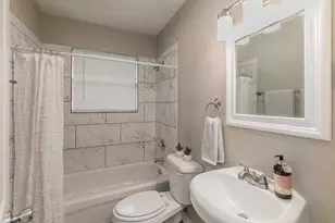 203 E 11th St, Kaufman, TX 75142 - Photo 24