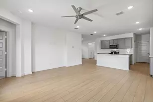 210 Greenbriar Dr, Princeton, TX 75071 - Photo 10