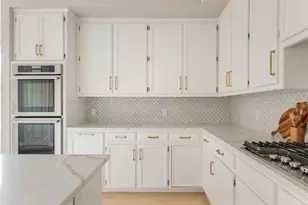 29 St Laurent Pl, Dallas, TX 75225 - Photo 10