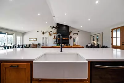 1435 County Road 3550, Valley Mills, TX 76689 - Photo 10