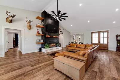 1435 County Road 3550, Valley Mills, TX 76689 - Photo 2