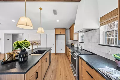 1817 Teton Drive, Grapevine, TX 76051 - Photo 8