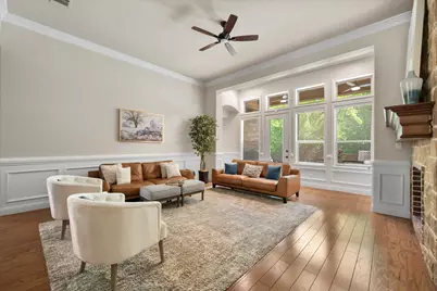 2711 Stonebriar Court, Arlington, TX 76001 - Photo 8