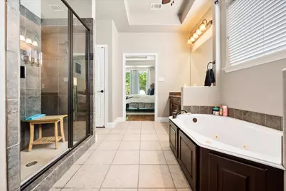 2711 Stonebriar Court, Arlington, TX 76001 - Photo 22