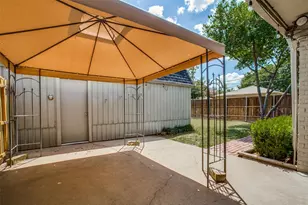 7758 Dentcrest Dr, Dallas, TX 75254 - Photo 20