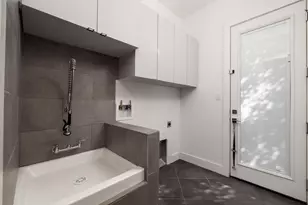 3922 Valley Ridge Rd, Dallas, TX 75220 - Photo 22