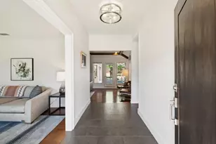 10 Valley Wood Ct, Trophy Club, TX 76262 - Photo 4