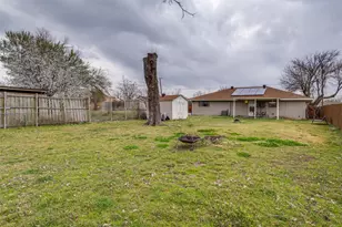 2405 3rd St, Sachse, TX 75048 - Photo 20