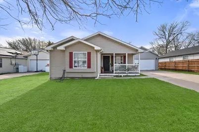 2301 W 13th Avenue, Corsicana, TX 75110 - Photo 28