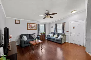 2301 W 13th Ave, Corsicana, TX 75110 - Photo 6