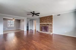 10430 Vistadale Dr, Dallas, TX 75238 - Photo 4