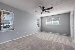 10430 Vistadale Dr, Dallas, TX 75238 - Photo 8