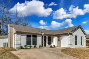 7405 Shadow Bend Dr, Fort Worth, TX 76137 - Photo 8