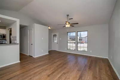 7405 Shadow Bend Drive, Fort Worth, TX 76137 - Photo 10