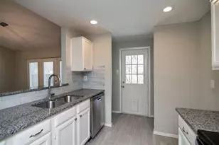 7405 Shadow Bend Dr, Fort Worth, TX 76137 - Photo 14