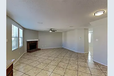 2140 W Grove Lane, Grand Prairie, TX 75052 - Photo 4