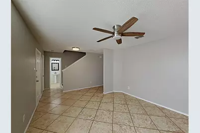 2140 W Grove Lane, Grand Prairie, TX 75052 - Photo 2