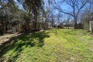 3230 S Llewellyn Ave, Dallas, TX 75224 - Photo 16