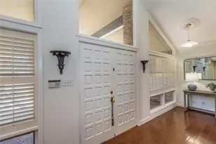 5805 Havenwood Ct, Fort Worth, TX 76112 - Photo 6