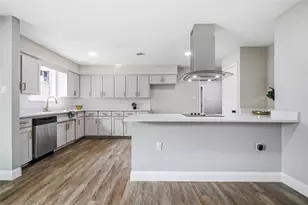 1708 Park Ridge Terrace, Arlington, TX 76012 - Photo 6