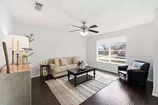 528 Melrose Dr, Richardson, TX 75080 - Photo 4