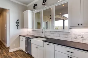 2000 Ragland Trl, Azle, TX 76020 - Photo 10