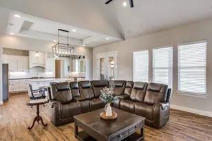 2000 Ragland Trl, Azle, TX 76020 - Photo 4