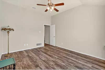 401 Millbrook Lane, Crowley, TX 76036 - Photo 18