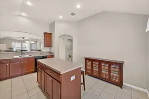 401 Millbrook Ln, Crowley, TX 76036 - Photo 10