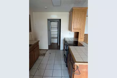 6925 Sandstone Court, Fort Worth, TX 76120 - Photo 10