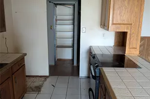 6925 Sandstone Ct, Fort Worth, TX 76120 - Photo 10