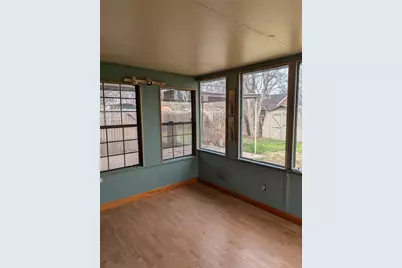 6925 Sandstone Court, Fort Worth, TX 76120 - Photo 12