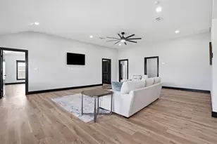 6560 Davidson St, Richland Hills, TX 76118 - Photo 12